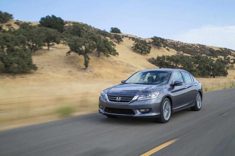  Honda Accord Sport Sedan 2013 года  (фото 94 из 147)
